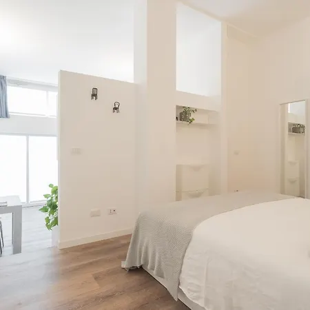 A Step From The Dome Apartment By Rent All Como Exterior foto