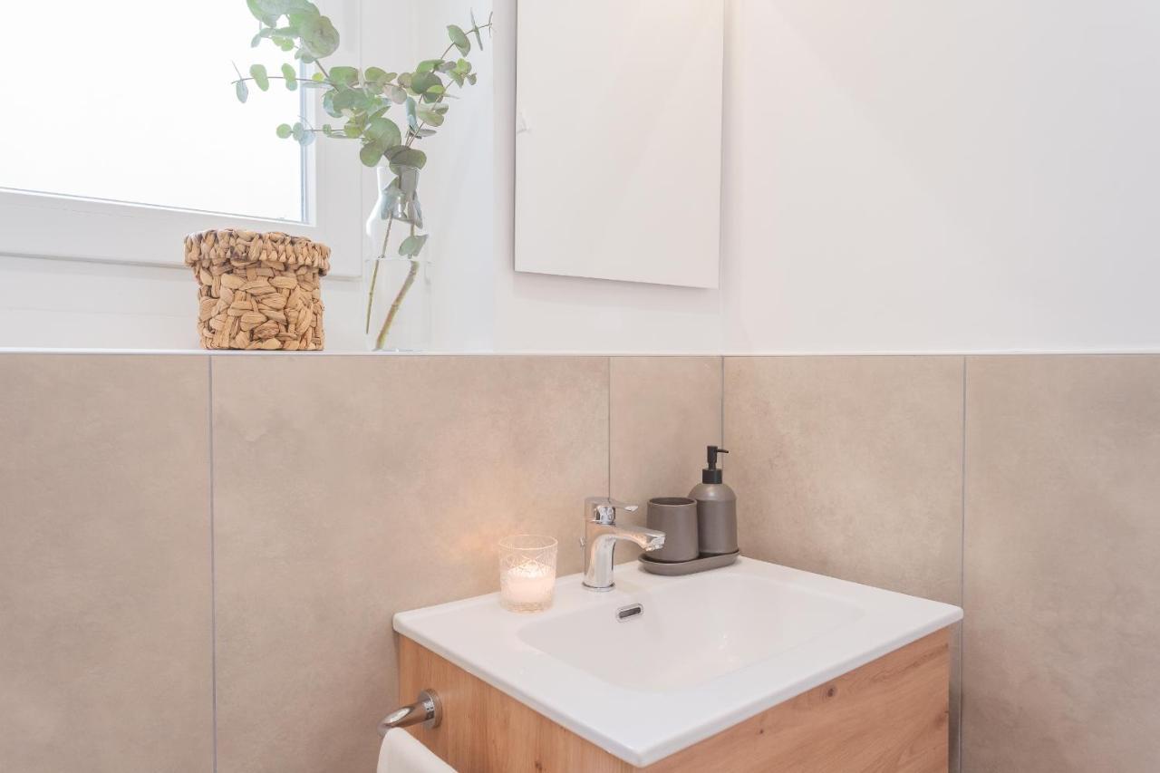 A Step From The Dome By Rent Appartement Como